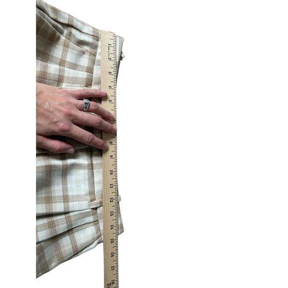 Aritzia Wilfred Effortless Plaid Pants size 8 Tan Cream - Picture 4 of 9